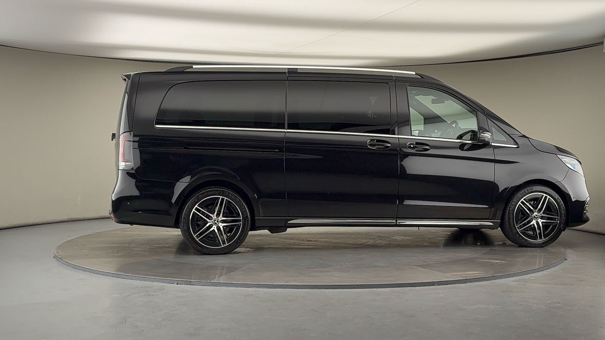 More views of Mercedes-Benz V Class