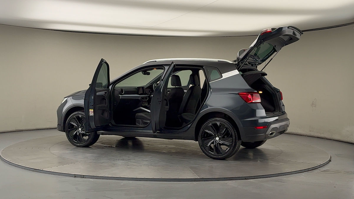 More views of SEAT Arona