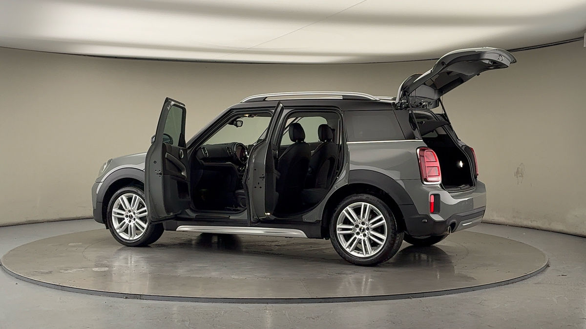 More views of MINI Countryman