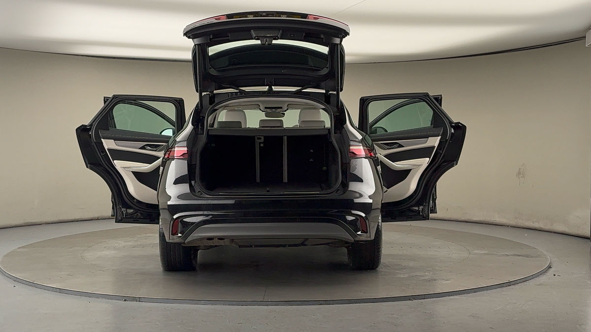 More views of Jaguar F-PACE