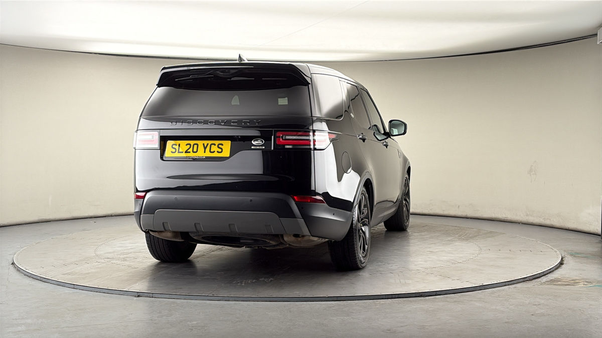 More views of Land Rover Discovery