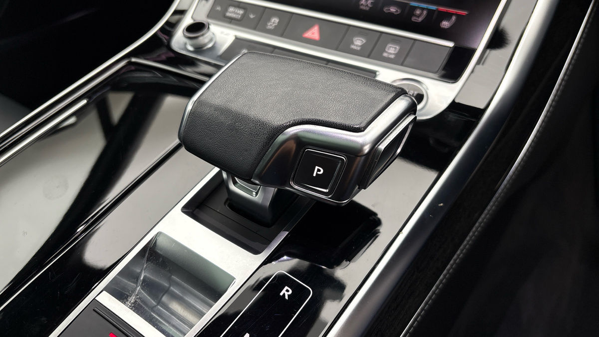 Audi Q7 Image 33