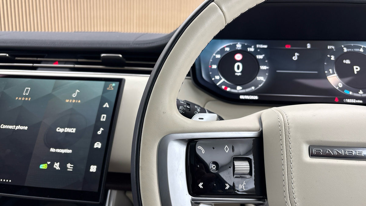 Land Rover Range Rover Image 13