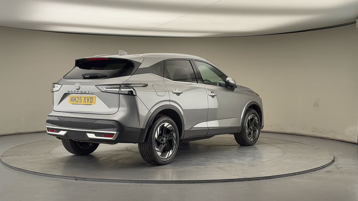 More views of Nissan Qashqai