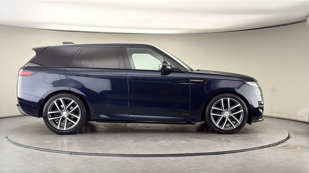 Land Rover Range Rover Sport Image 16