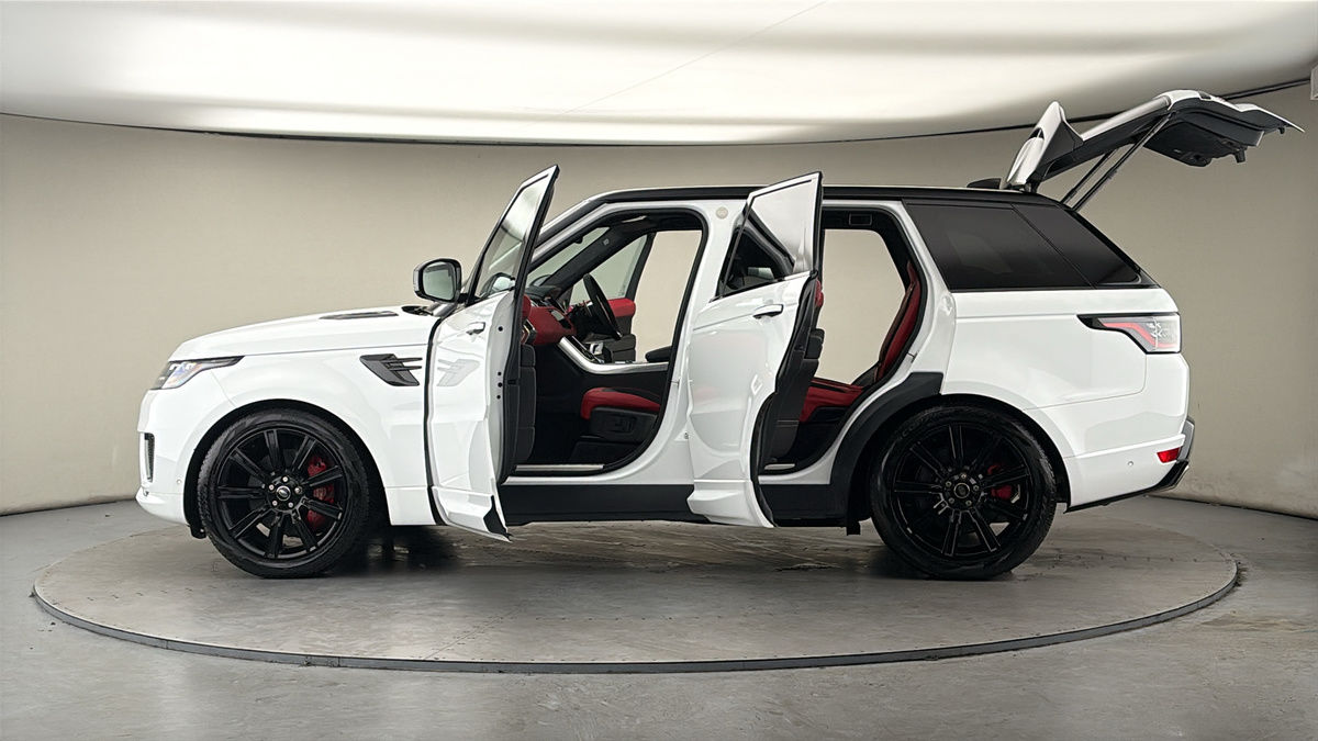 More views of Land Rover Range Rover Sport