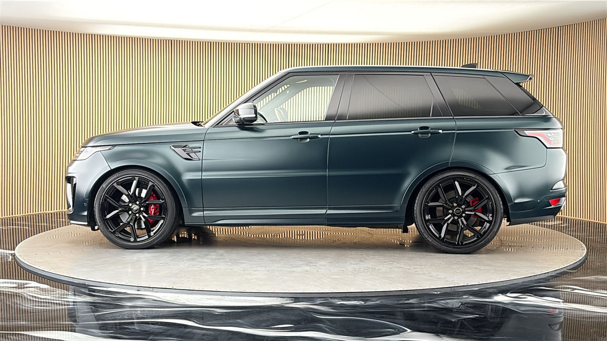 More views of Land Rover Range Rover Sport