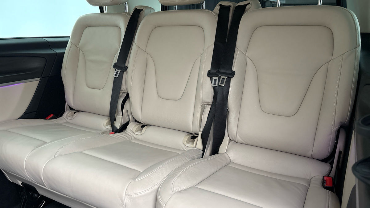 Mercedes-Benz V Class Image 8