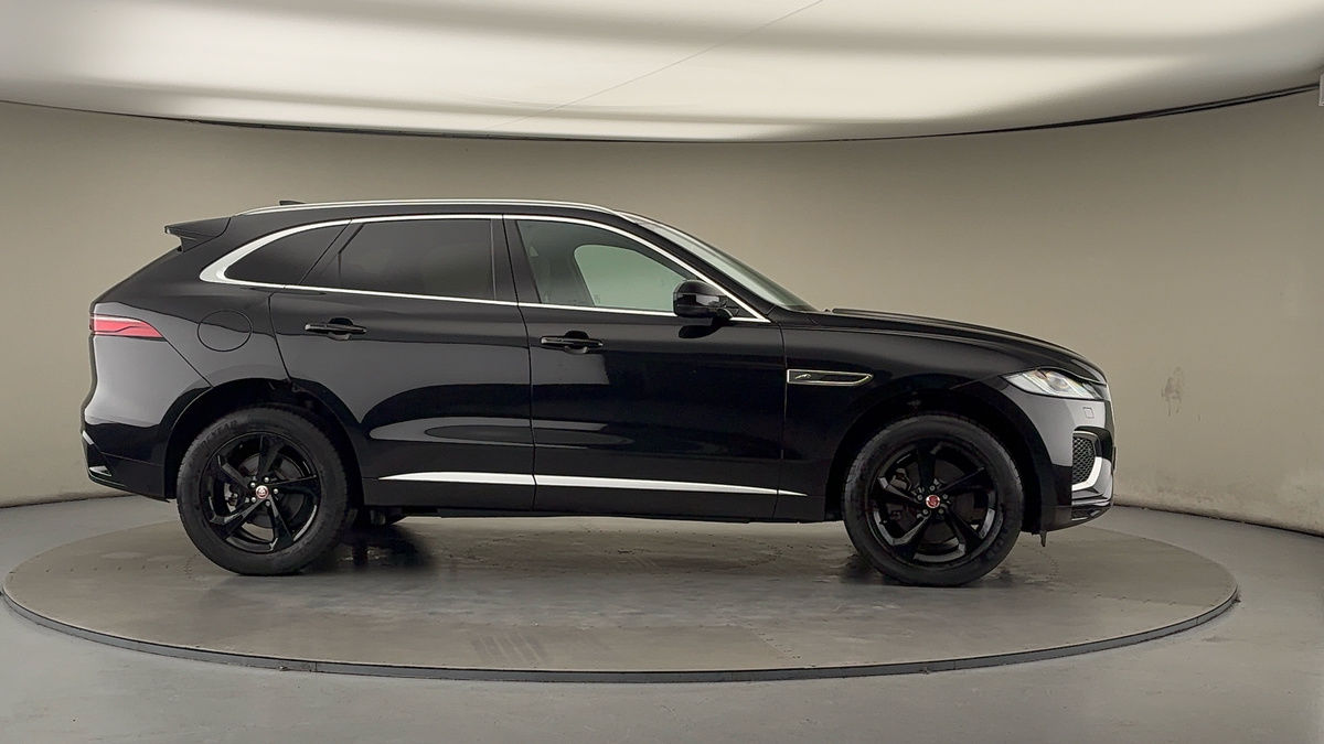 More views of Jaguar F-PACE