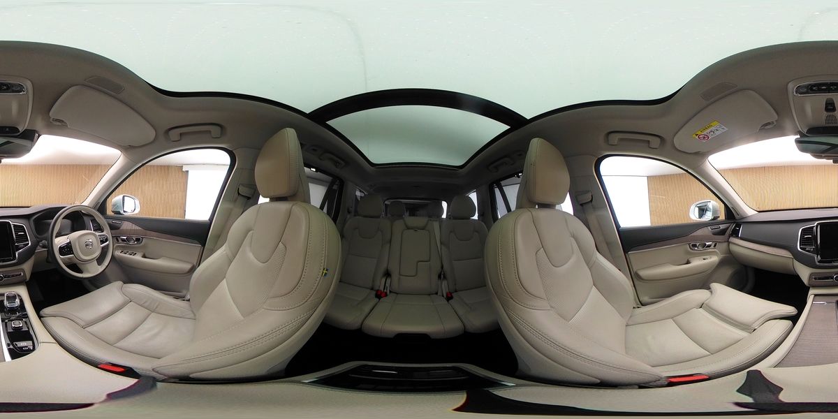 More views of Volvo XC90