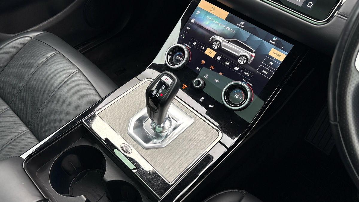 Land Rover Range Rover Evoque Image 18