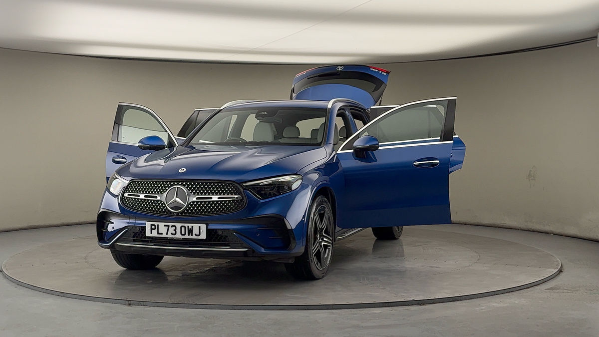 More views of Mercedes-Benz GLC