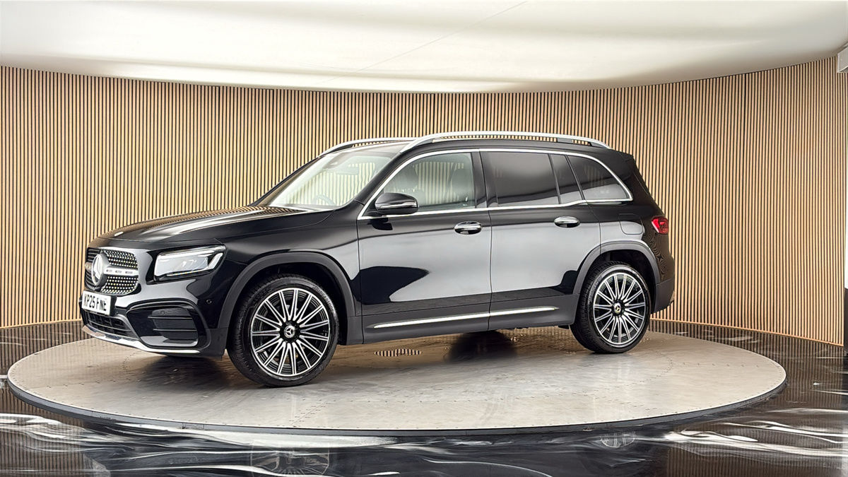 More views of Mercedes-Benz GLB