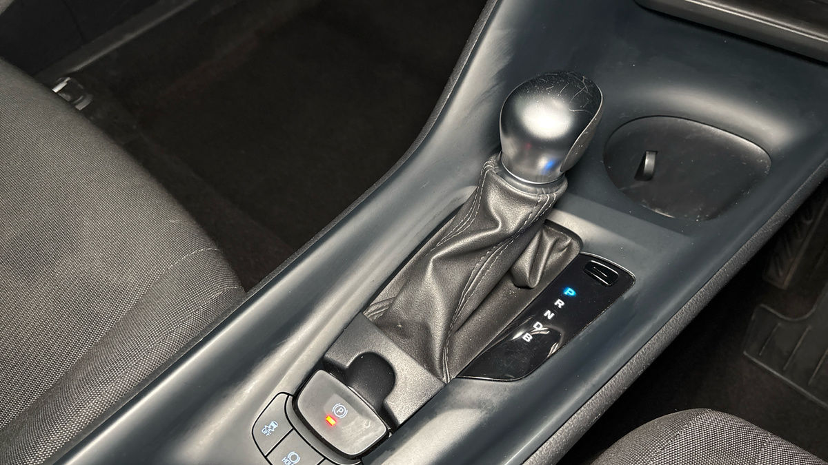 Toyota C-HR Image 6