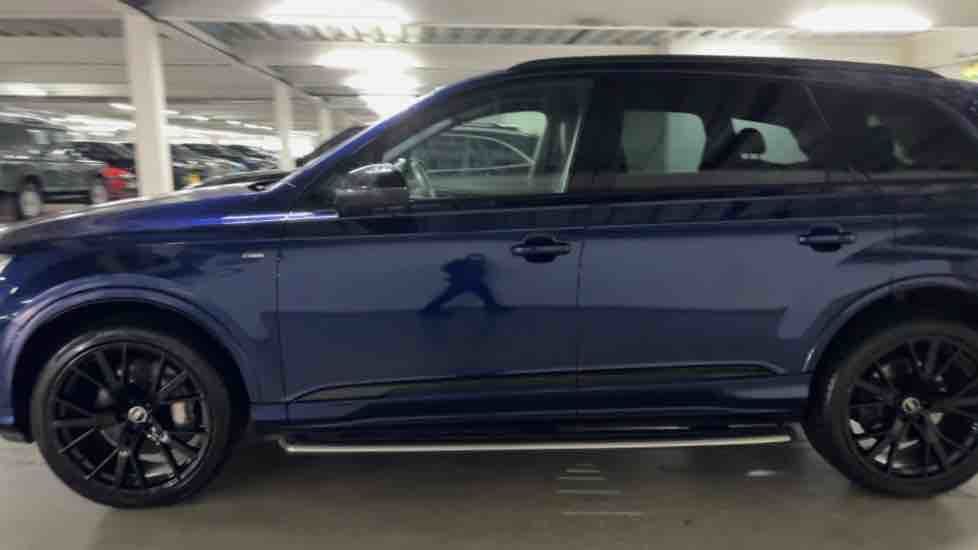 More views of Audi Q7