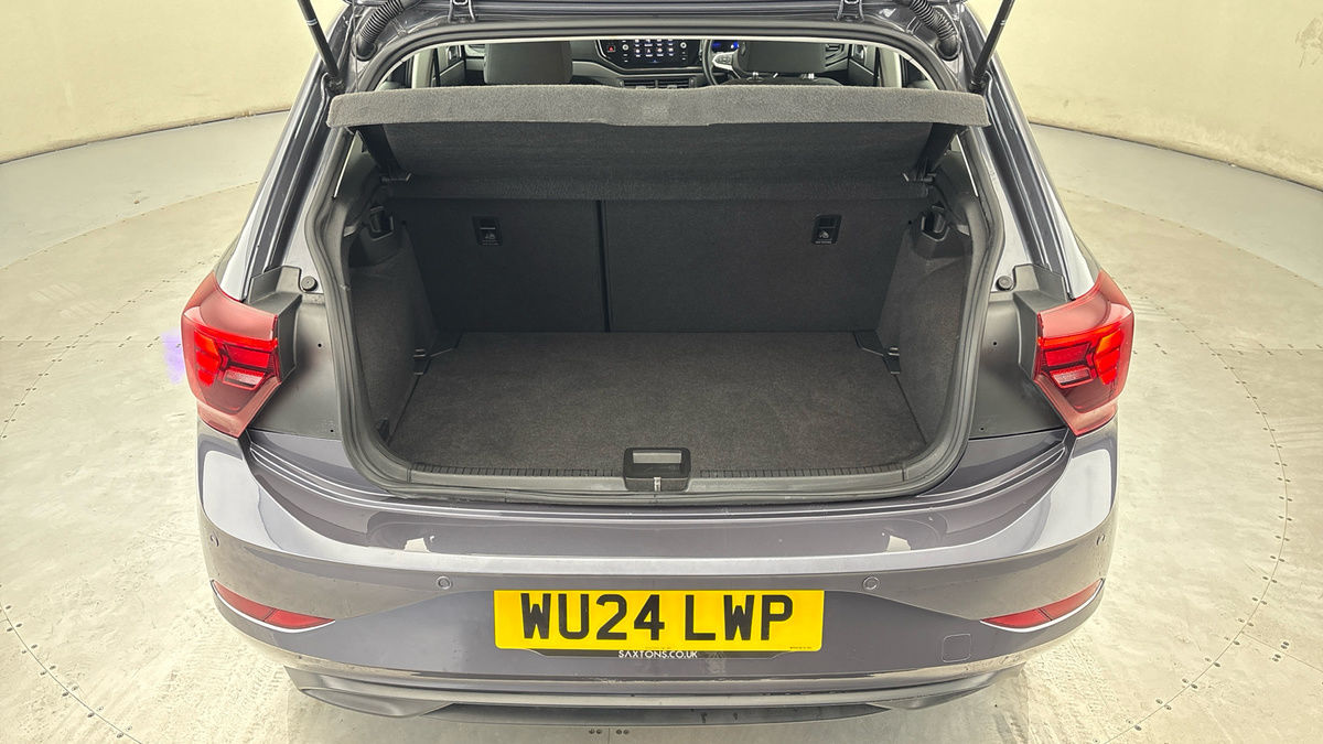 Volkswagen Polo Image 11