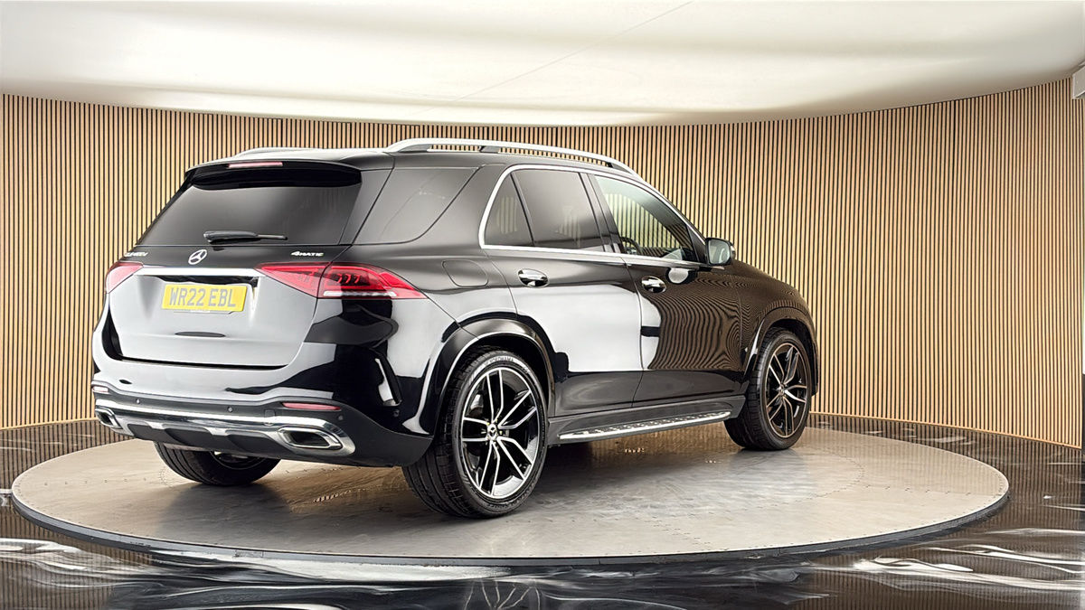 More views of Mercedes-Benz GLE