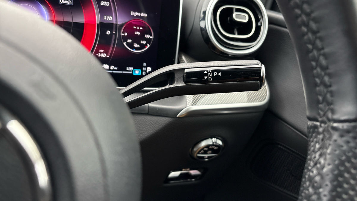 Mercedes-Benz GLC Image 6