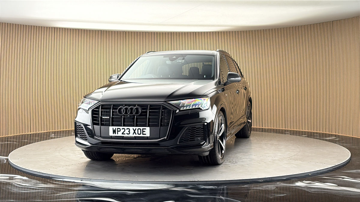 More views of Audi Q7