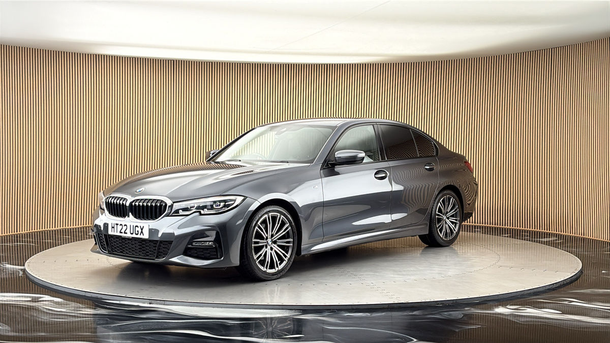 BMW 3 Series Image 20