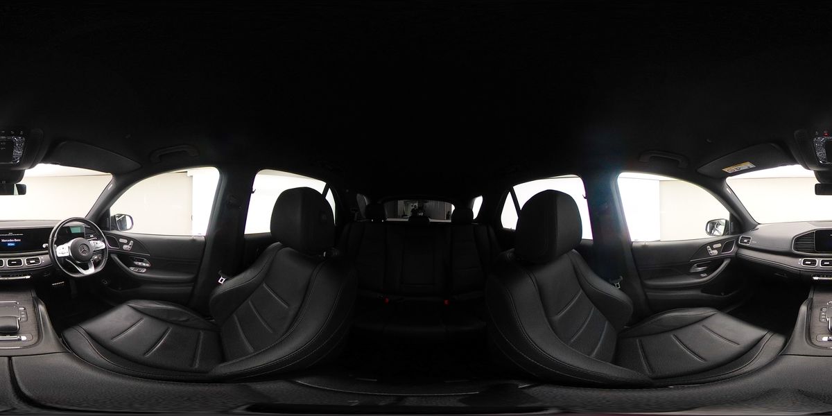 More views of Mercedes-Benz GLE