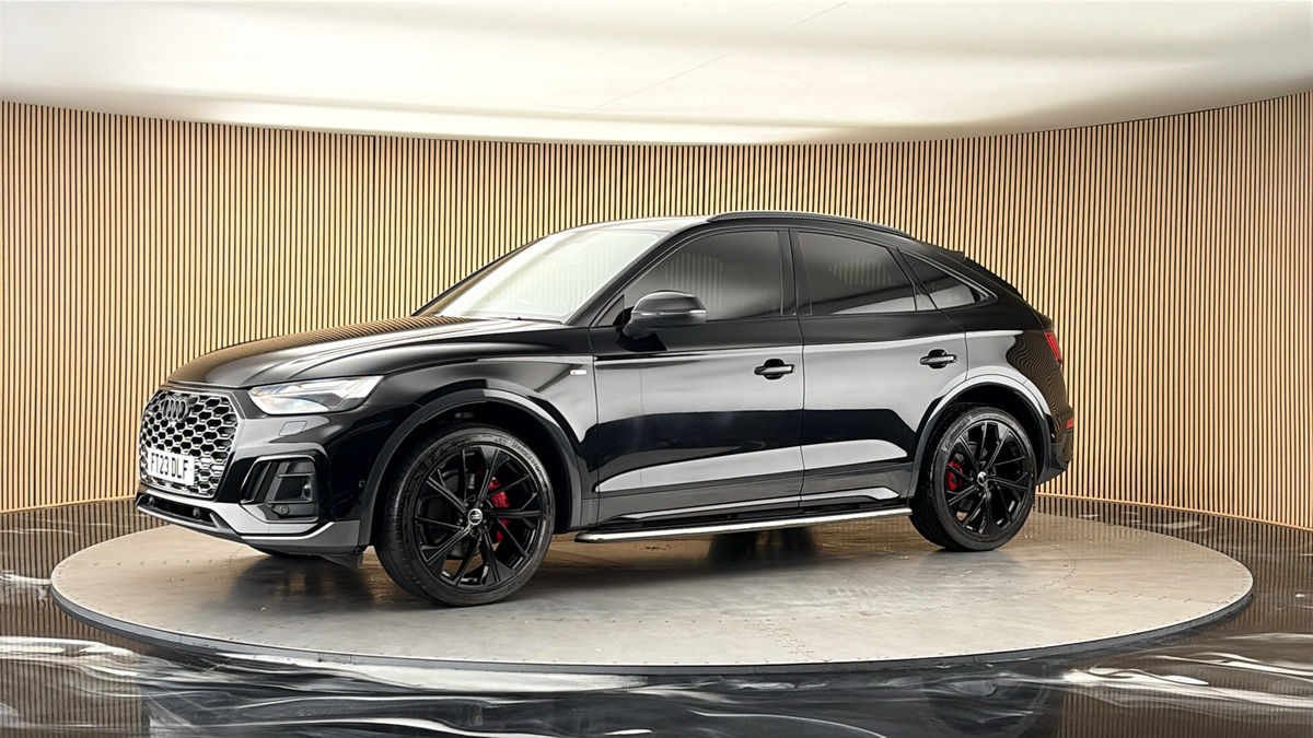 More views of Audi Q5
