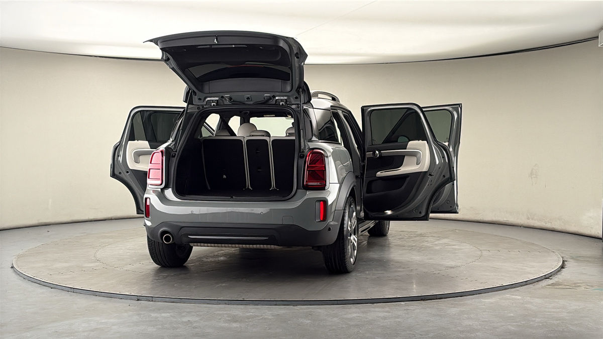 More views of MINI Countryman