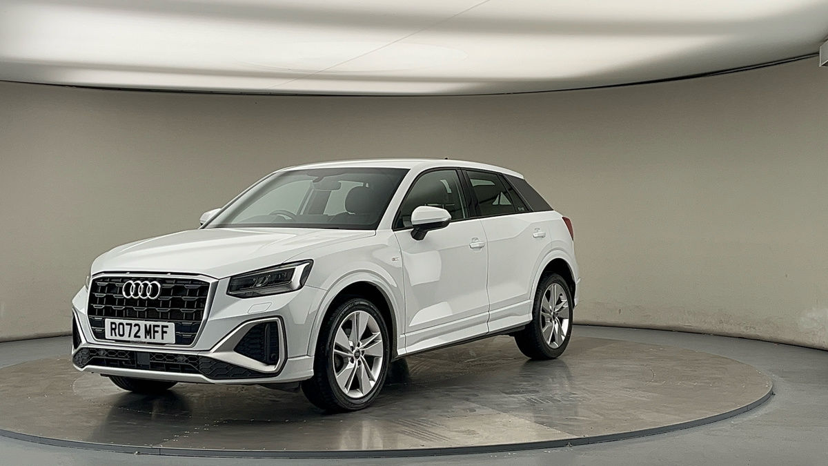 More views of Audi Q2