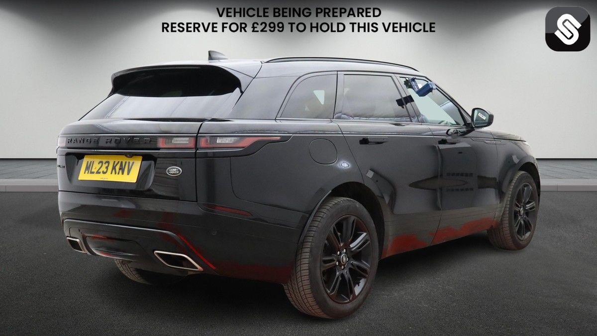 Land Rover Range Rover Velar Image 4
