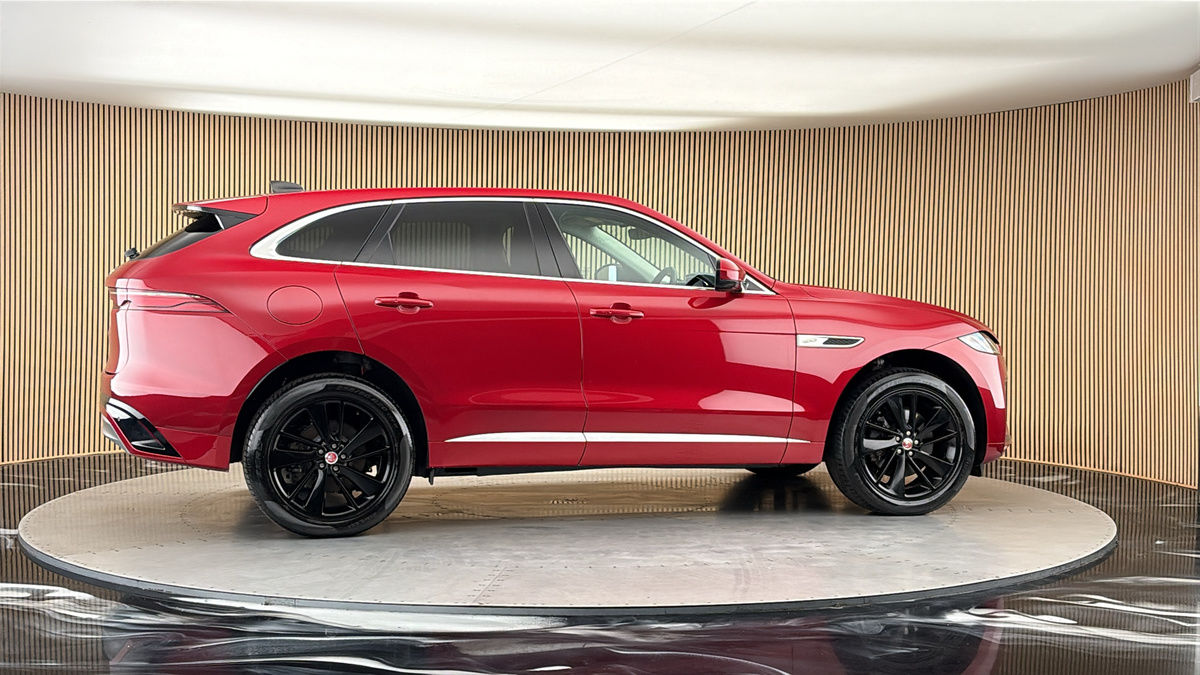 More views of Jaguar F-PACE