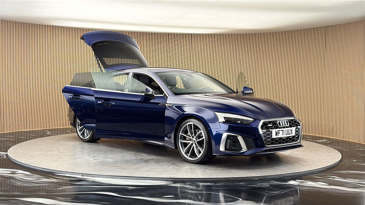 More views of Audi A5