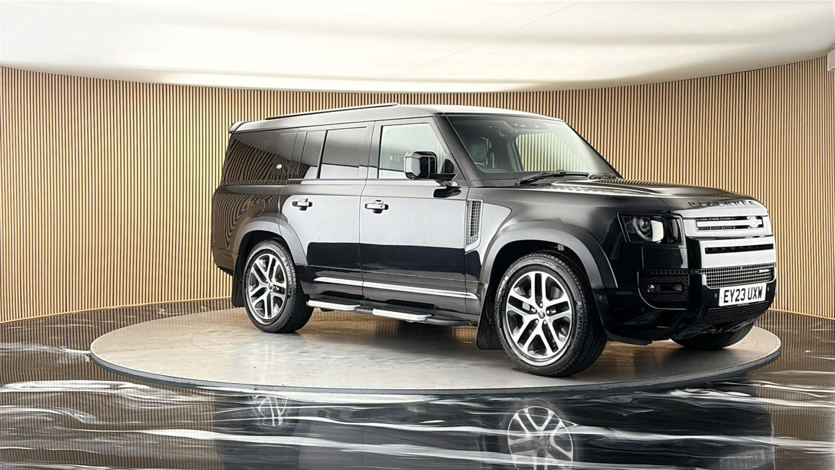 More views of Land Rover Defender 130