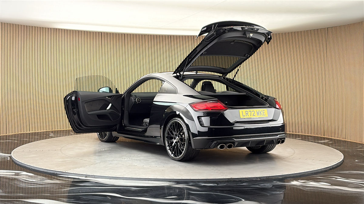 Audi TTS Image 23