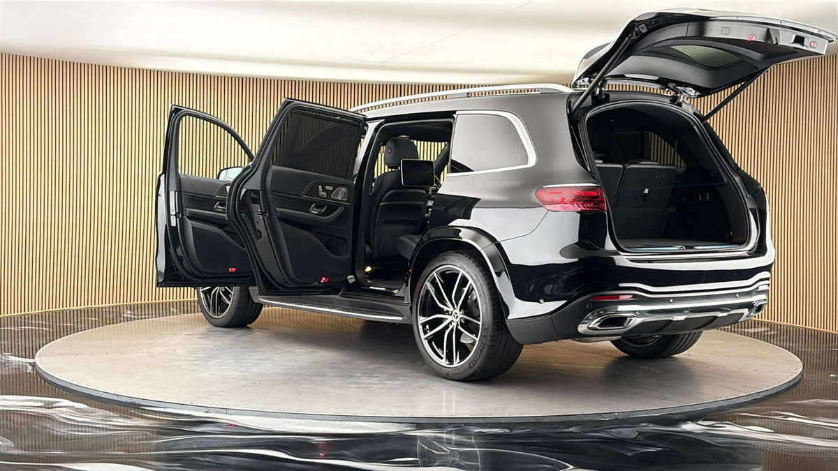 More views of Mercedes-Benz GLS