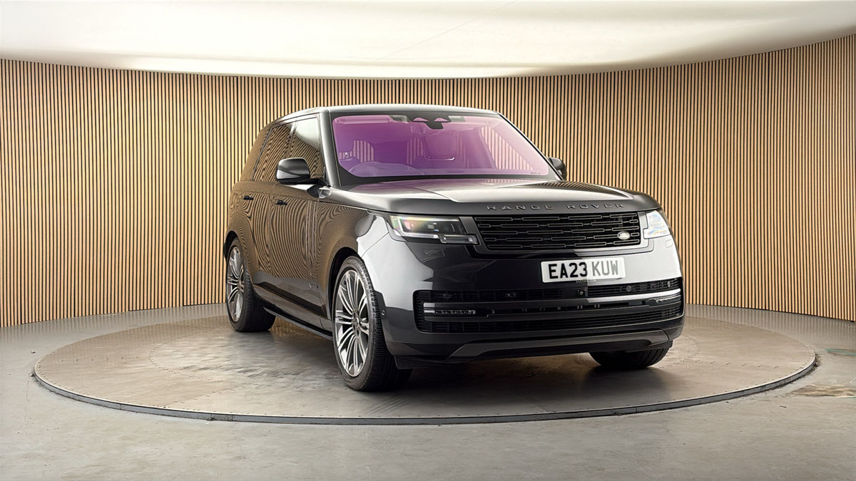 More views of Land Rover Range Rover