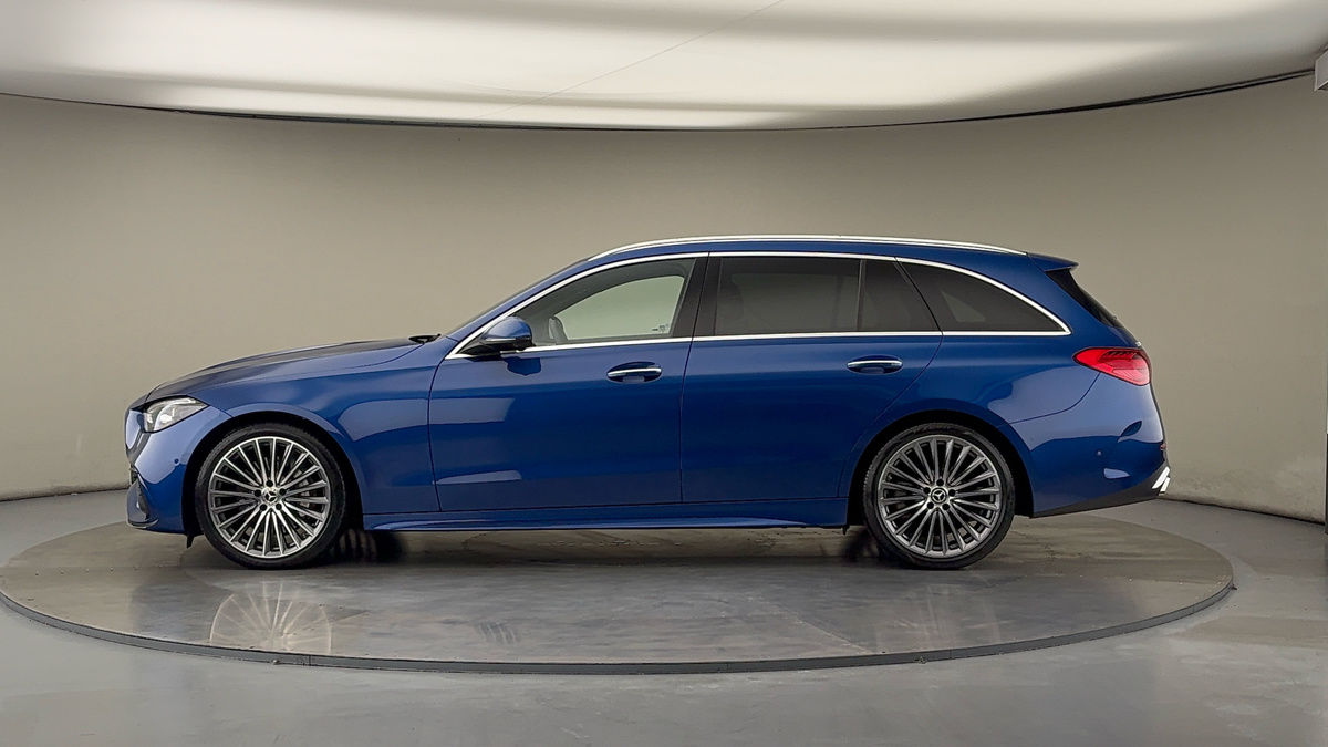 Mercedes-Benz C Class Image 15