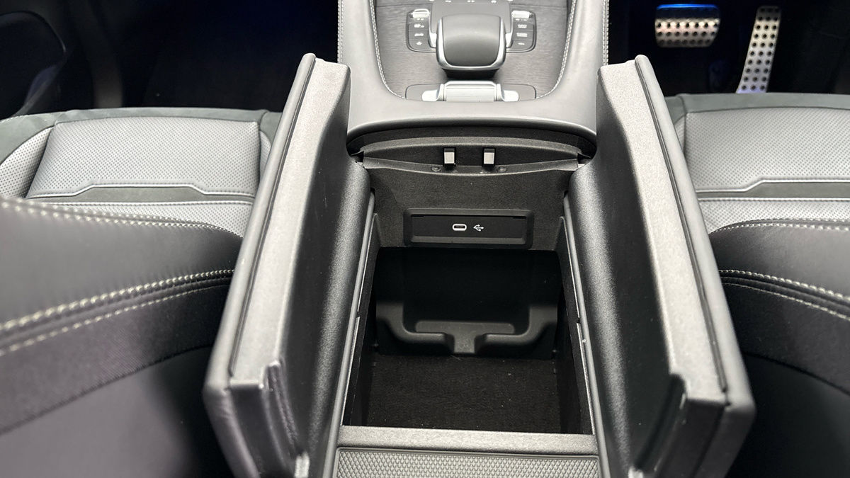 Mercedes-Benz GLE Image 53
