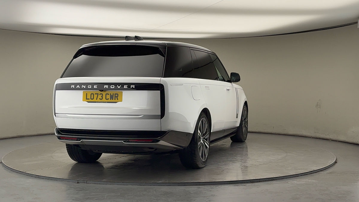 More views of Land Rover Range Rover