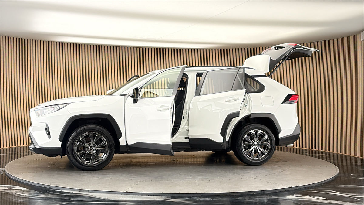 More views of Toyota RAV4