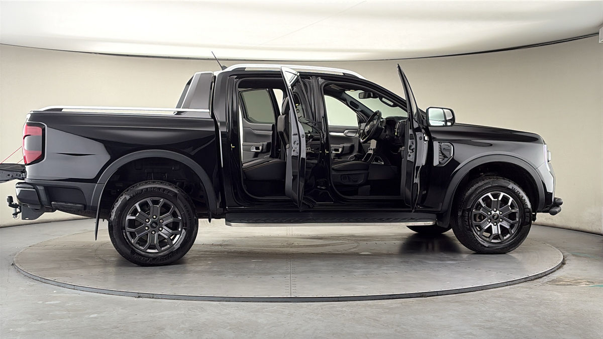 More views of Ford Ranger