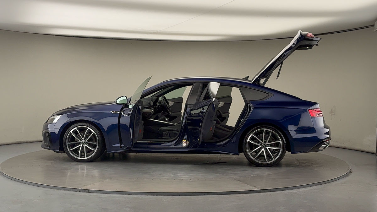 More views of Audi A5