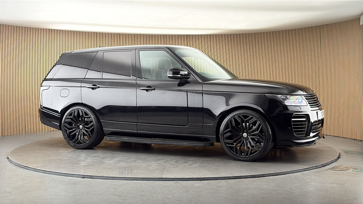 More views of Land Rover Range Rover