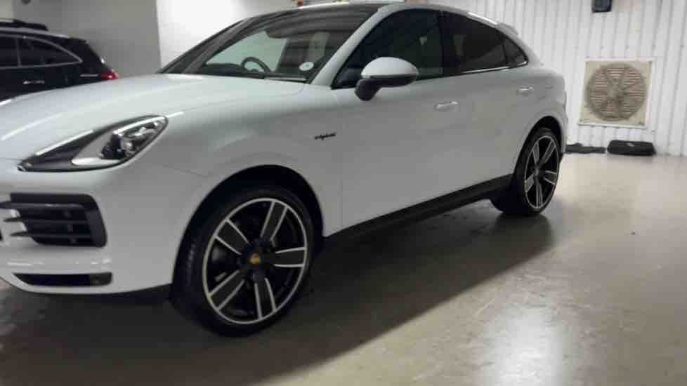 More views of Porsche Cayenne