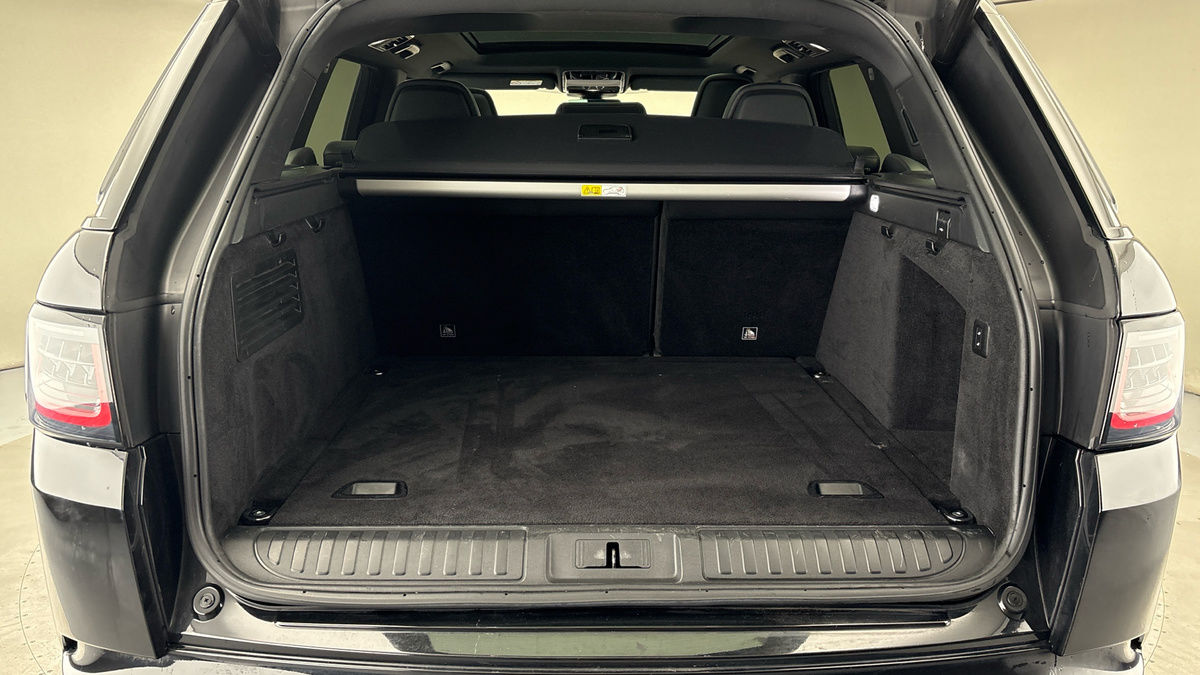 Land Rover Range Rover Sport Image 11