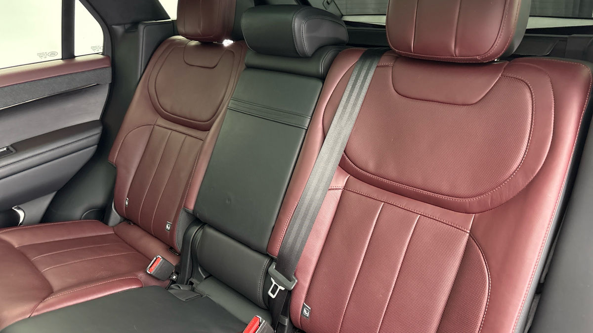 Land Rover Range Rover Sport Image 8