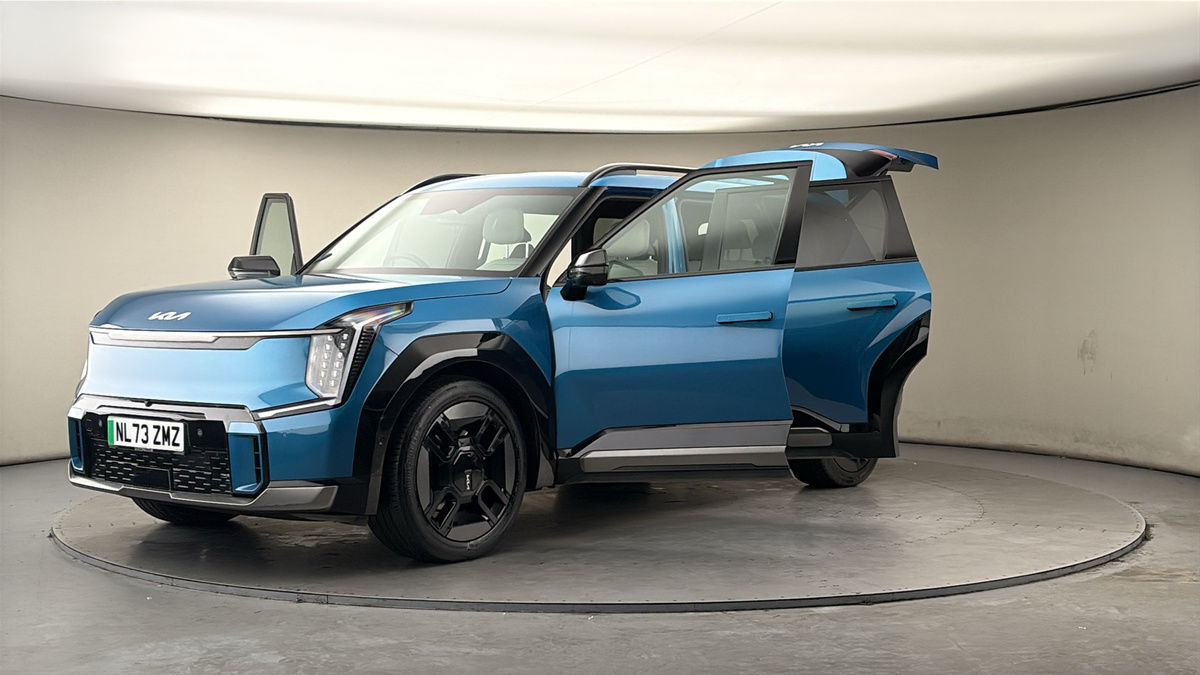 More views of Kia EV9