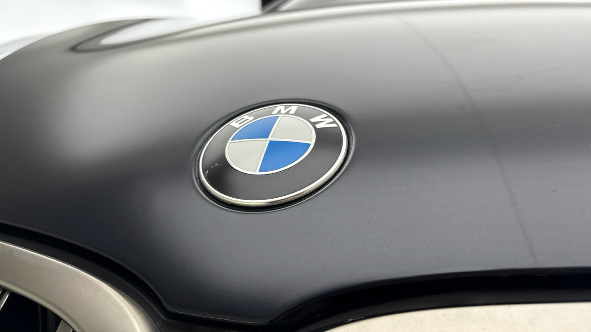 BMW 8 Series Image 24