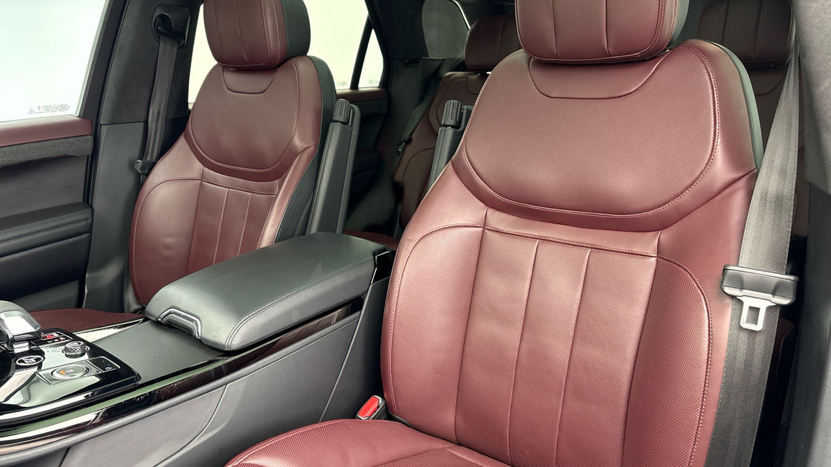 Land Rover Range Rover Sport Image 7