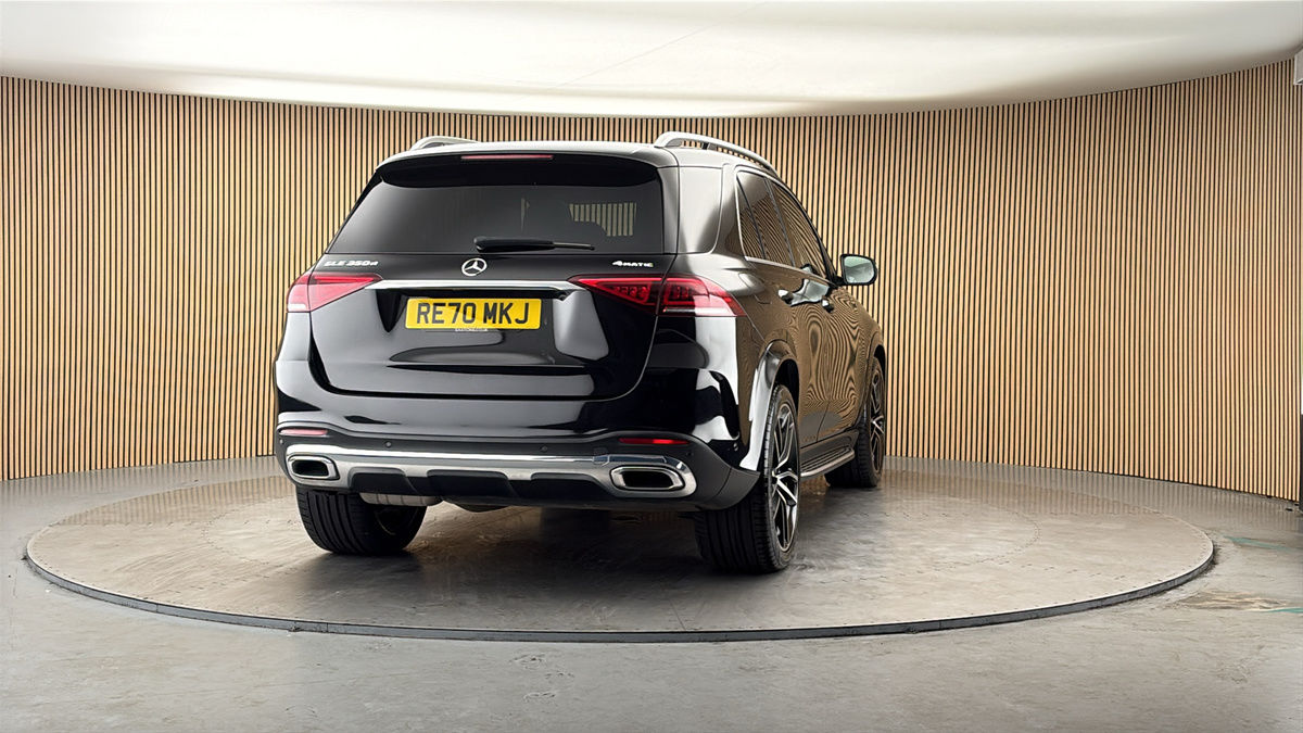 More views of Mercedes-Benz GLE