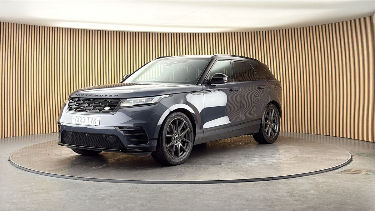 More views of Land Rover Range Rover Velar